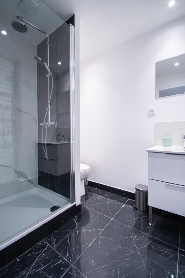 Luxury Flat- Eiffel Tower Aparthotel Paris Bagian luar foto